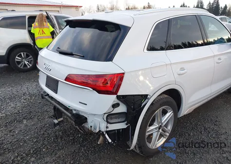 2024 Audi Q5 Premium Plus 55 Tfsi E S Line Quattro S Tronic z USA, uszkodzony, nr VIN WA1E2AFY3R2083227